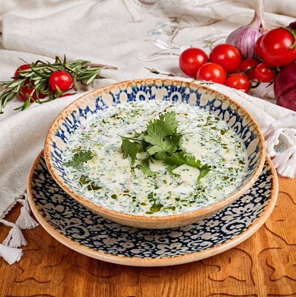Окрошка на айране с копченой уткой
