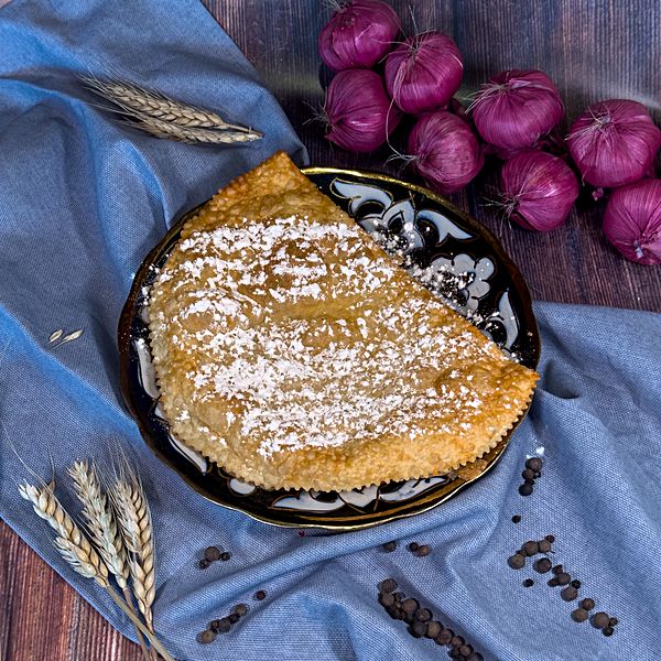 Чебурек с вишней