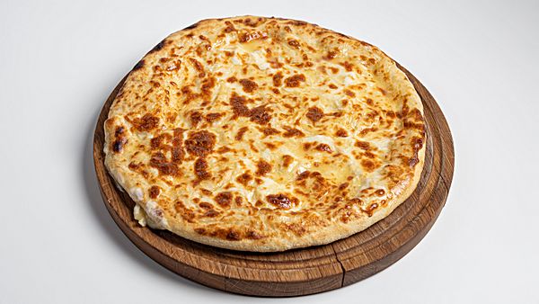 Хачапури по-мегрельски с сулуги