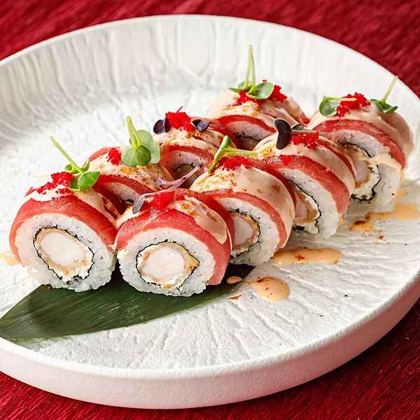 Тунец\креветка темпура\соус ментайко