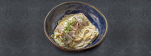 Карбонара с беконом в яично-сливочном соусе