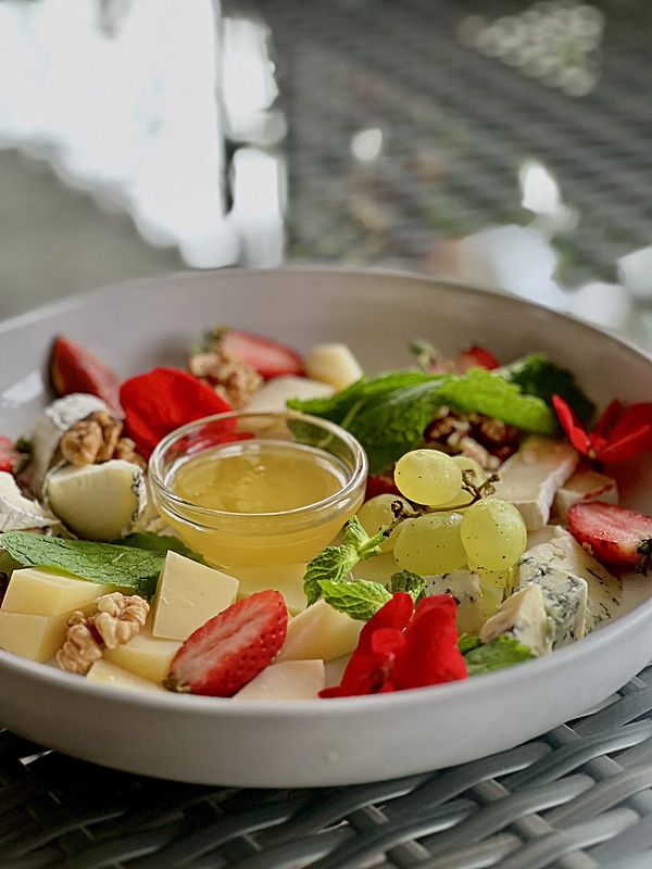 Сырная тарелка