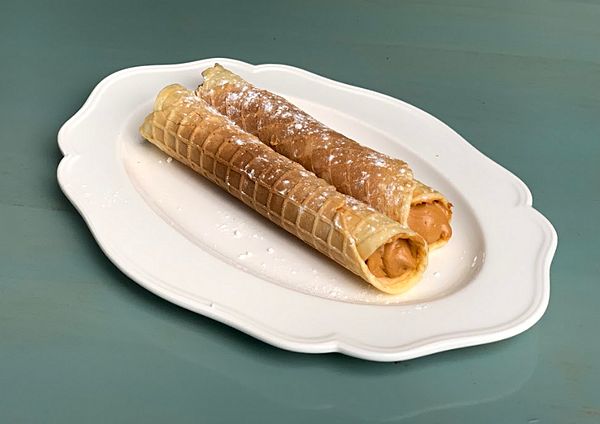 Вафельная трубочка