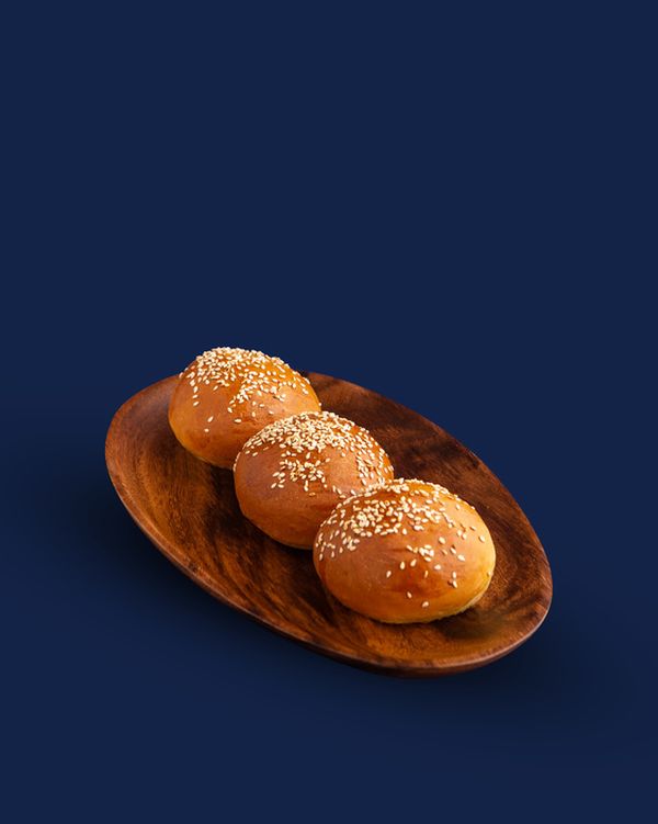 Булочка с кунжутом