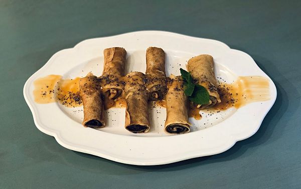 С шоколадом и орехами