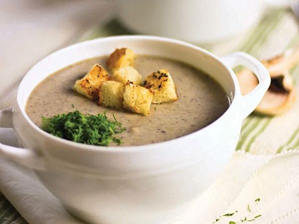 Грибной крем суп с сухариками