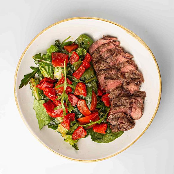 Стейк Салат Вегас с печеным перцем