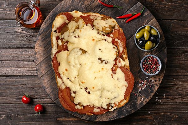 Чиабатта с салями