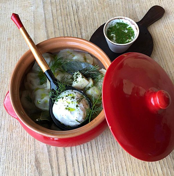 Пельмени домашние со сметаной