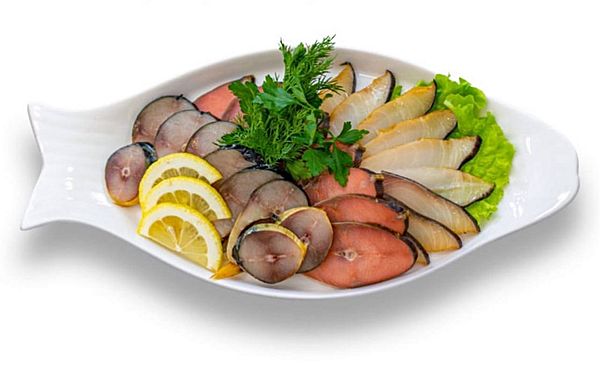 Скумбрия вяленная, копчена