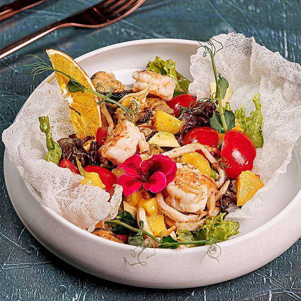 Салат с морепродуктами