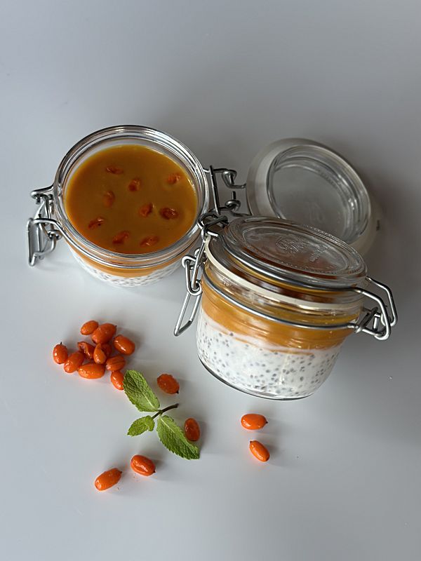 Облепиховый курд с семенами чиа и греческим йогуртом