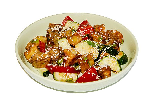 Салат с хрустящими баклажанами