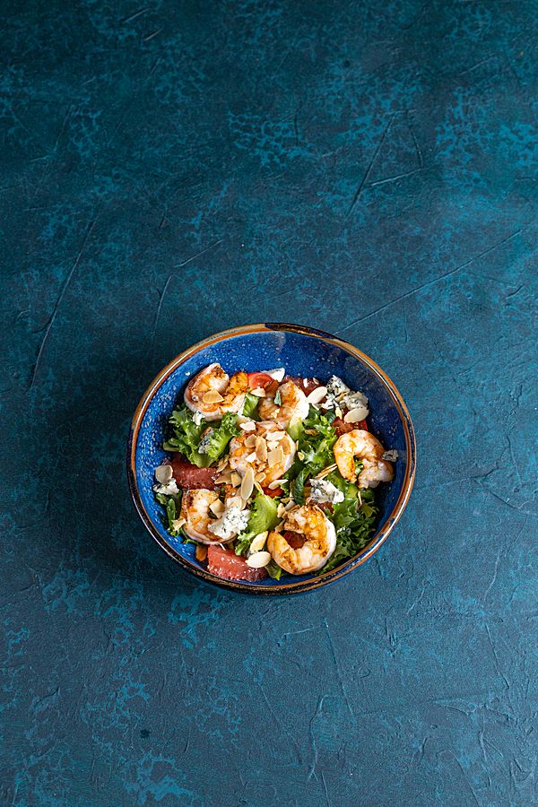 Салат с креветками