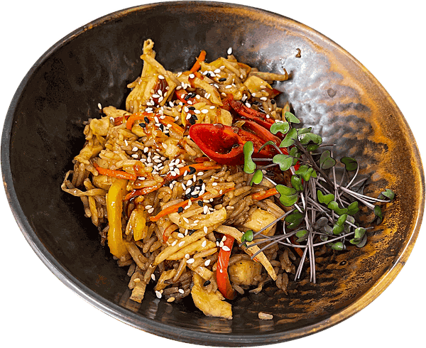 Рис по-тайски с сейтаном и овощами