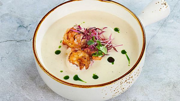 Крем-суп из цветной капусты с креветкой